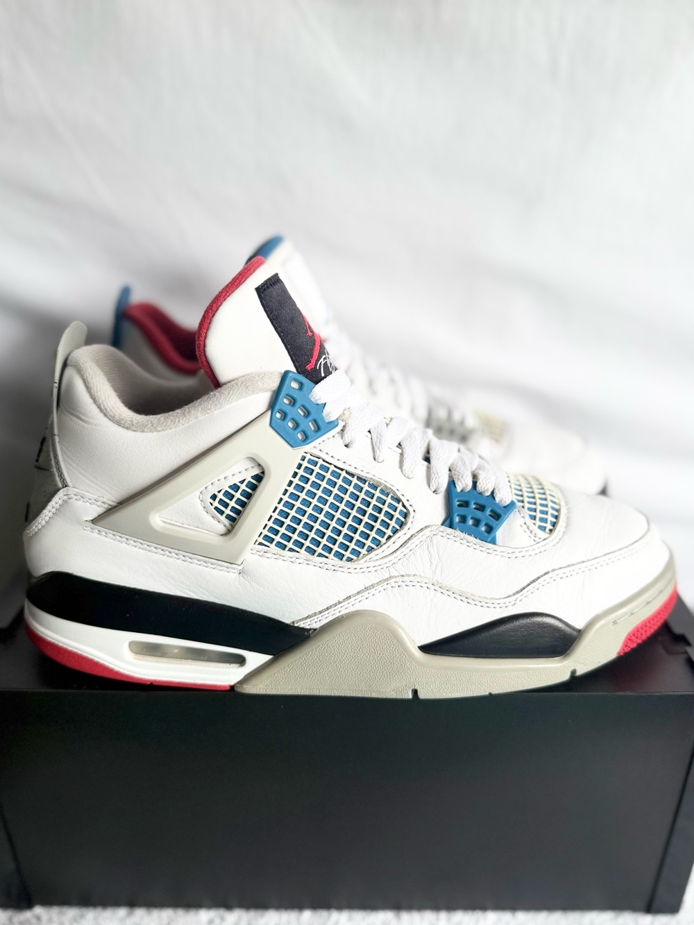 AUTHENTIC Jordan 4 Retro SE “What The” size 10 CI1184-146 2019 PRE-OWNED
